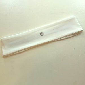 worn 3 times, just want to get rid of it